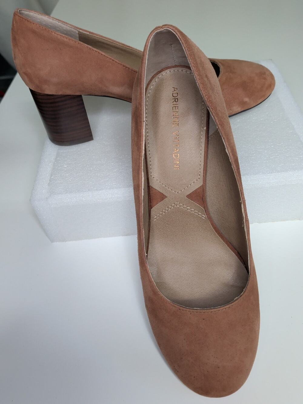 Adrian Vittadini Glatz Nutmeg Suede Pumps in Size 7.5M
